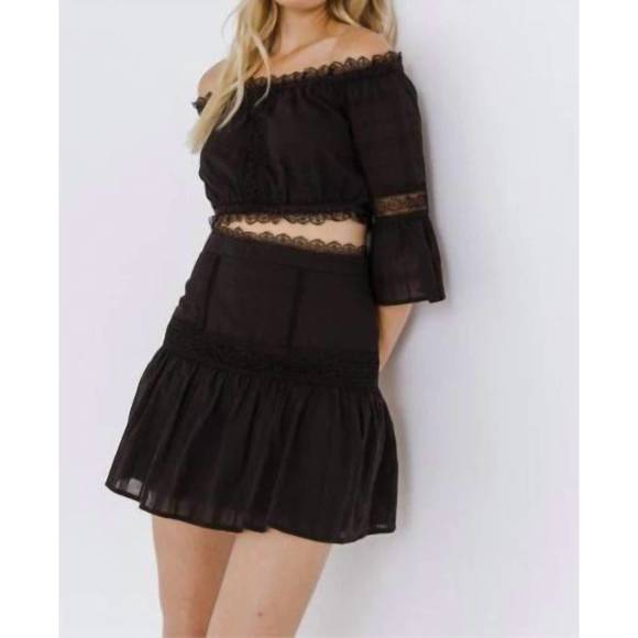 NEW ENDLESS ROSE mini skirt in black - Picture 2 of 3